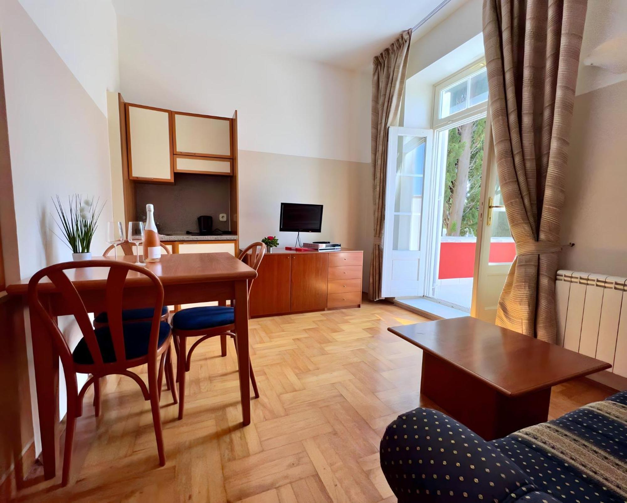 Villa Valdepian Apartments Savudrija Exterior foto